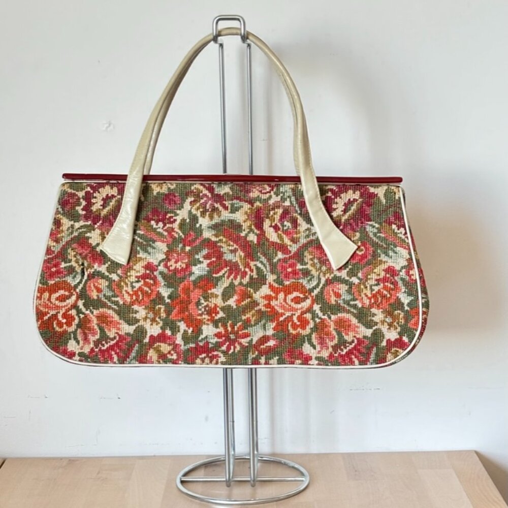 XL Vintage Handbag with Floral Motif and Bakelite frame